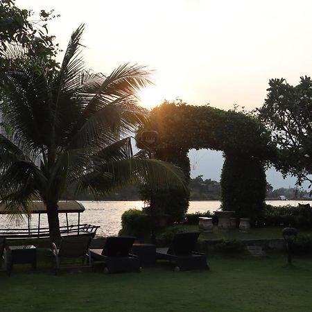 Saigon Riverside Retreat Thành Pho Ho Chí Minh Esterno foto